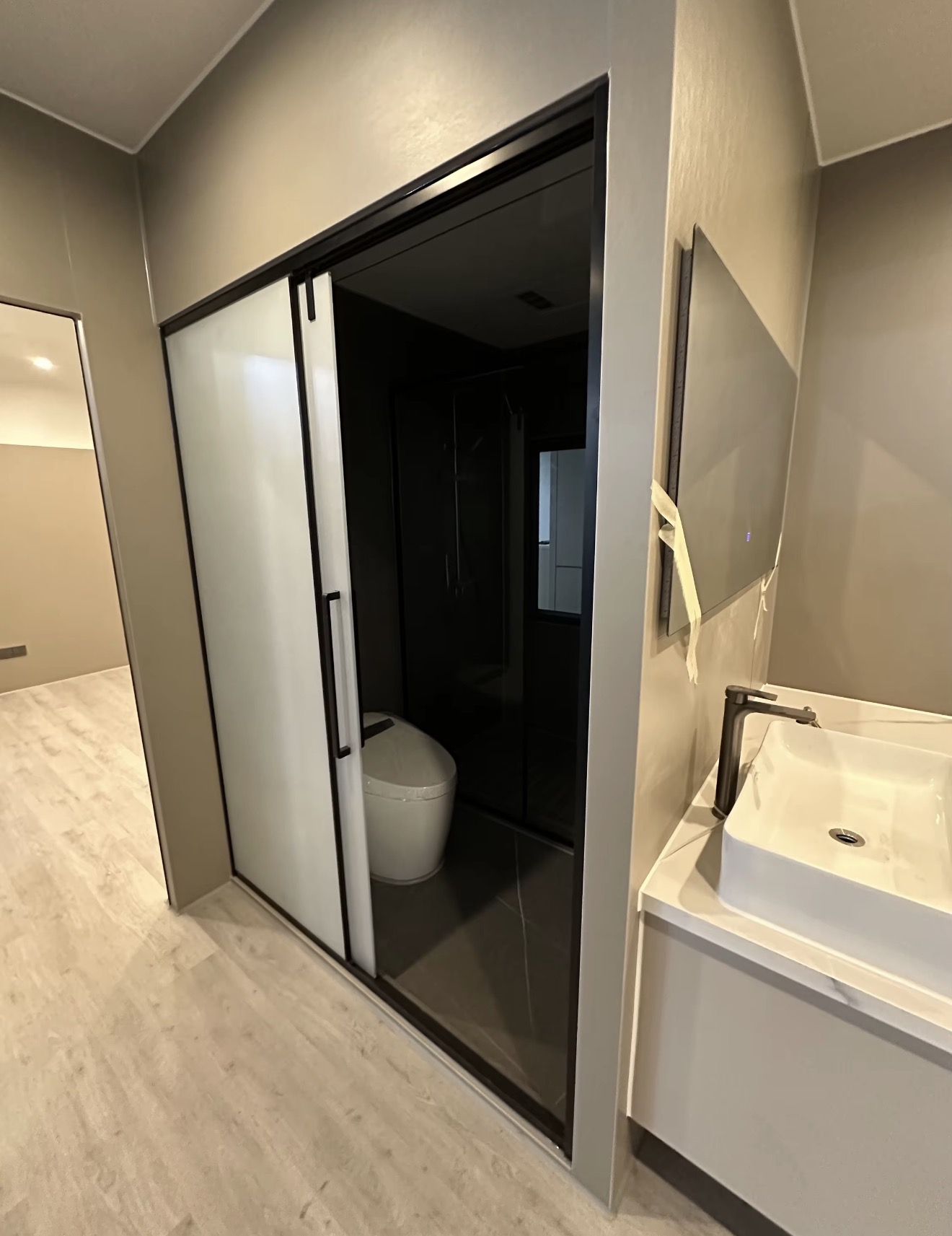 Apple Cabin baño interior